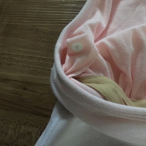 Pink lululemon top - Picture 3 of 3