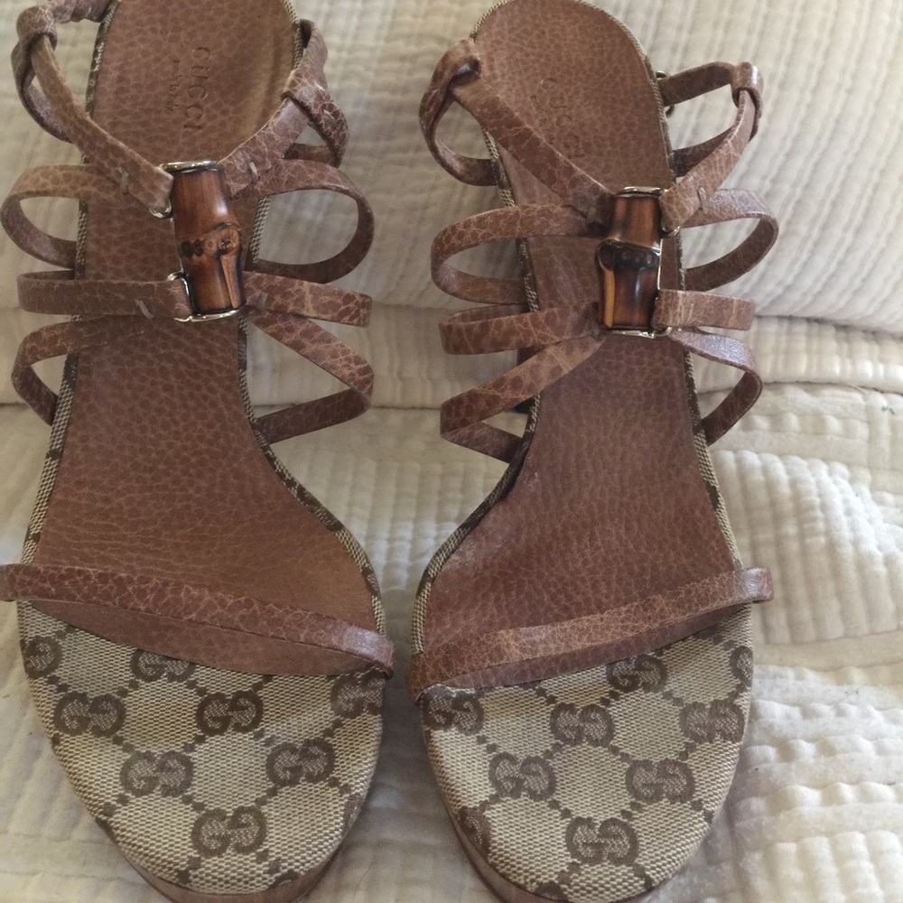 Authentic Gucci"bamboo icon @ shoe