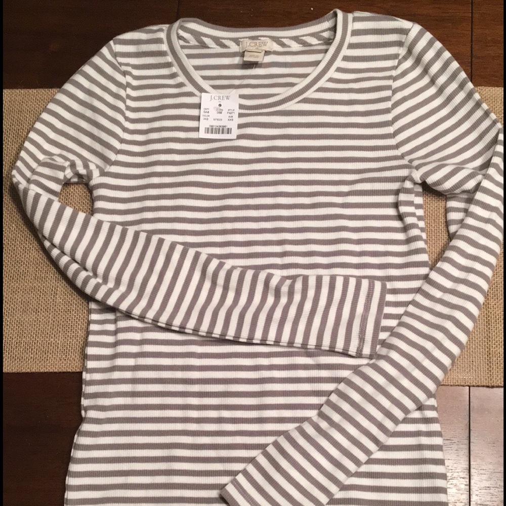 J crew long sleeved top