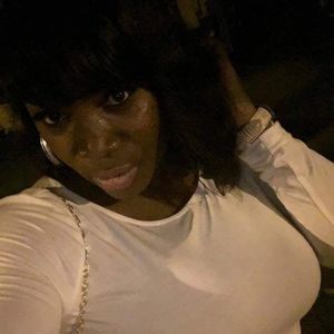 Meet your Posher, Sheena