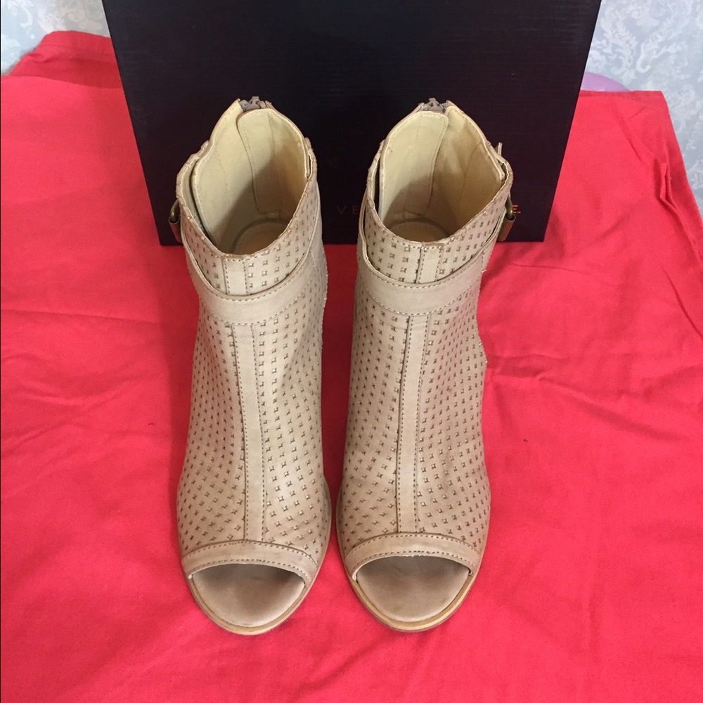 Very Volatile peep toe booties