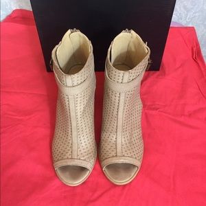 Very Volatile peep toe booties