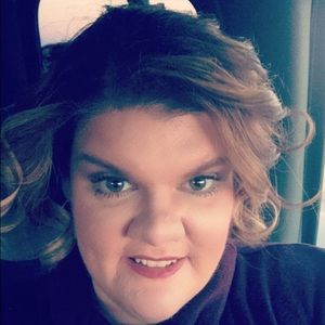 Meet your Posher, Cheryl