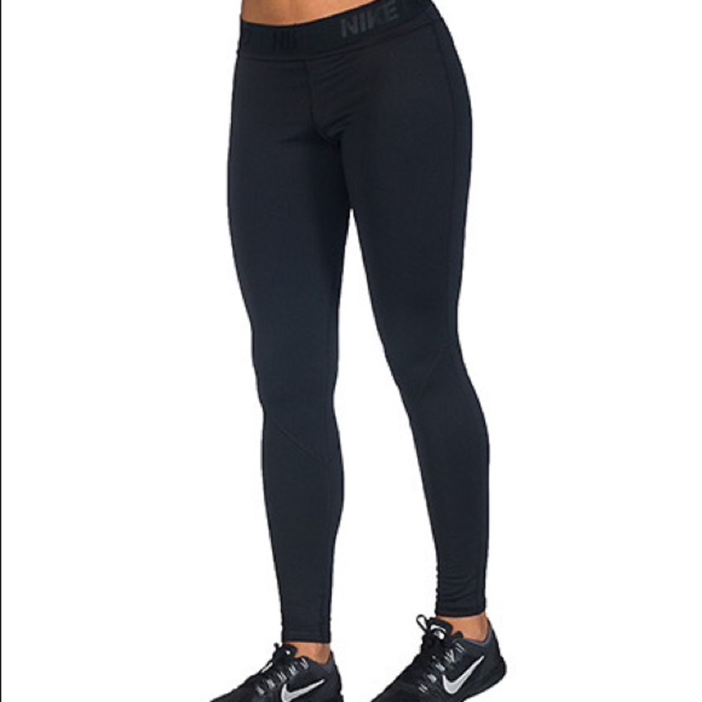 WOMENS NIKE PRO LEGGINGS (BLACK)