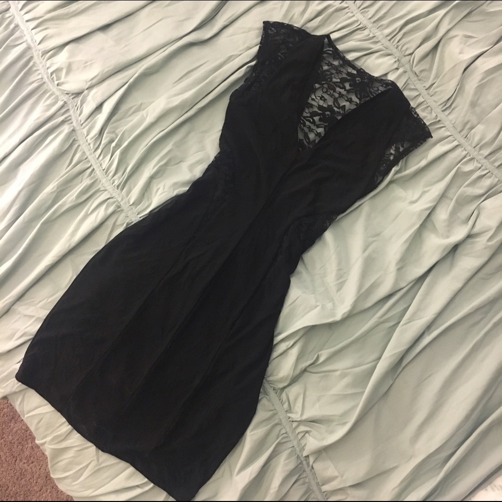 🚫SOLD🚫Lace Cutout LBD