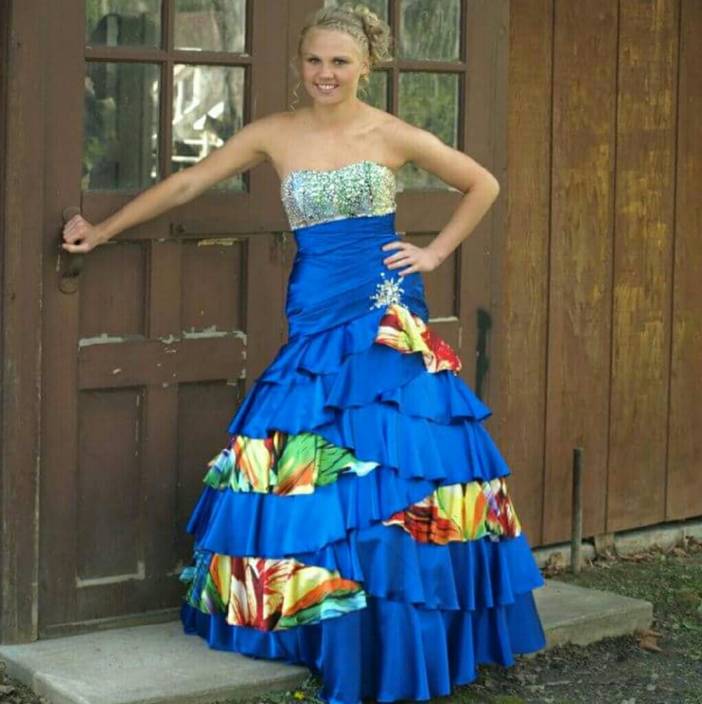 Prom dress