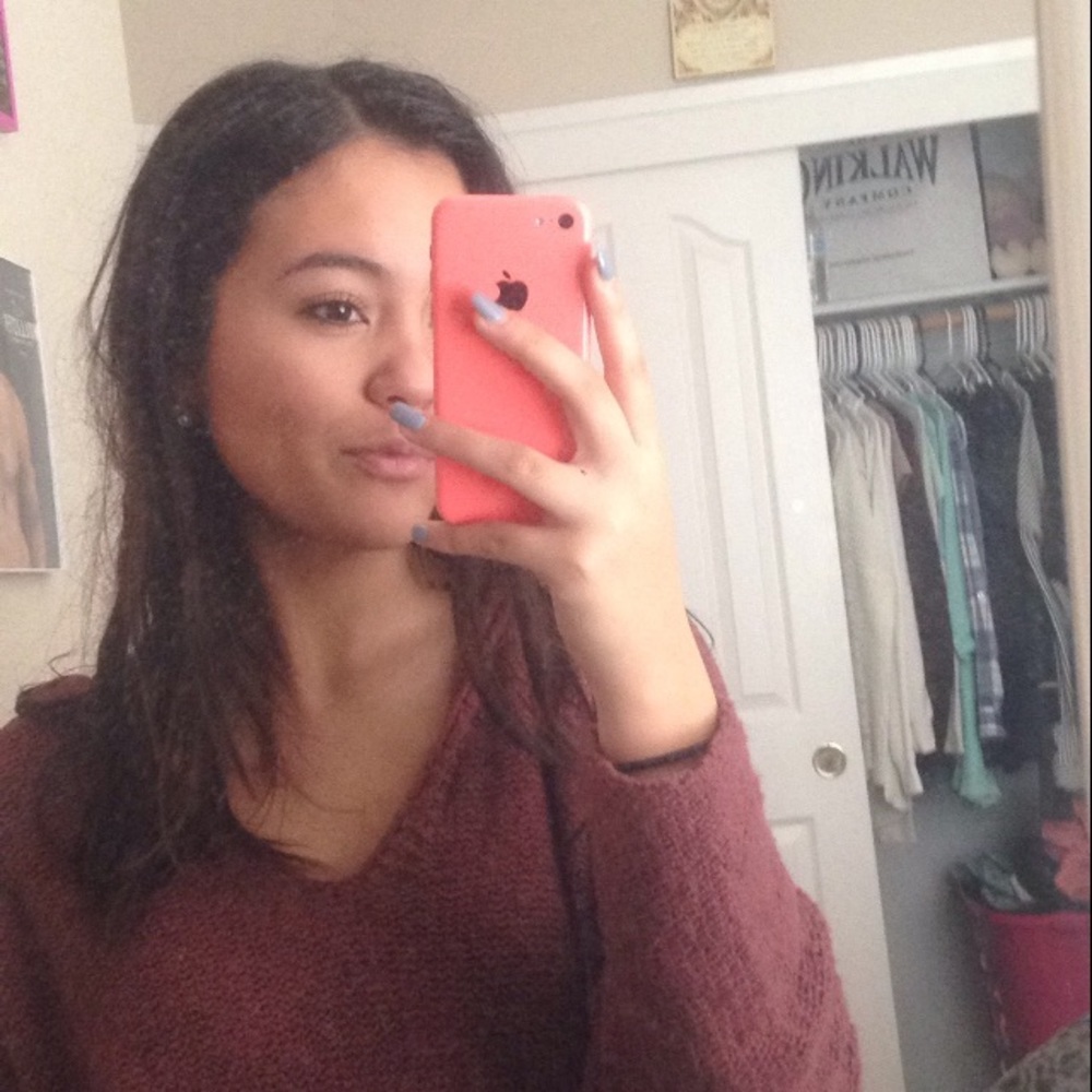 Meet your Posher, Alyssa