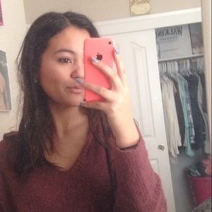 Meet your Posher, Alyssa