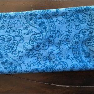 Blue paisley Authentic Buff