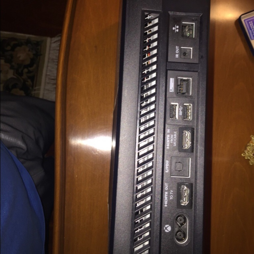 XBOX ONE - Picture 2 of 4