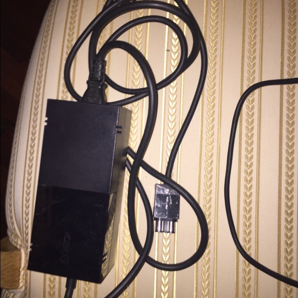 XBOX ONE - Picture 4 of 4