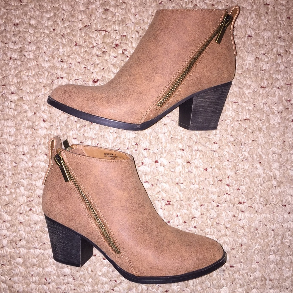 Cute booties!