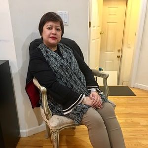 Meet your Posher, Sarah jane