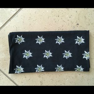 Edelweiss print Authentic Buff