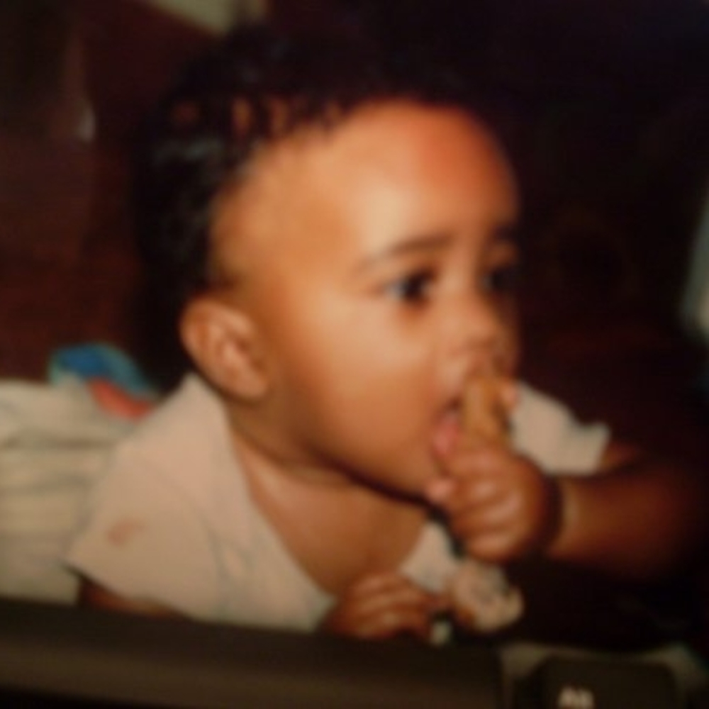 Meet your Posher, Dominique