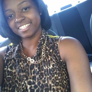 Meet your Posher, Precious