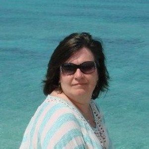 Meet your Posher, Lorie