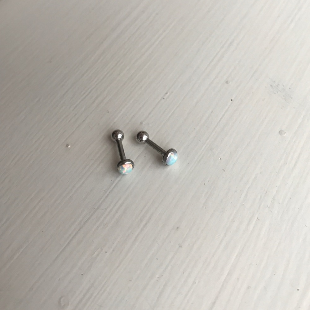NWT - Opal Tragus / Helix Earring