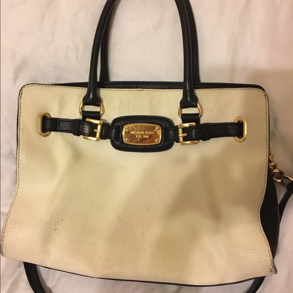 Michael Kors leather purse
