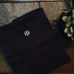 Lululemon Wunder Under crop navy blue