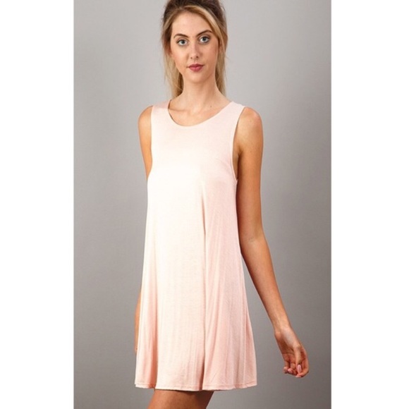 Adorable pink swing dress - Picture 2 of 4