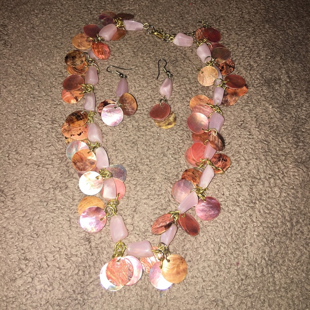 Multi-colored shell necklace with earrings
