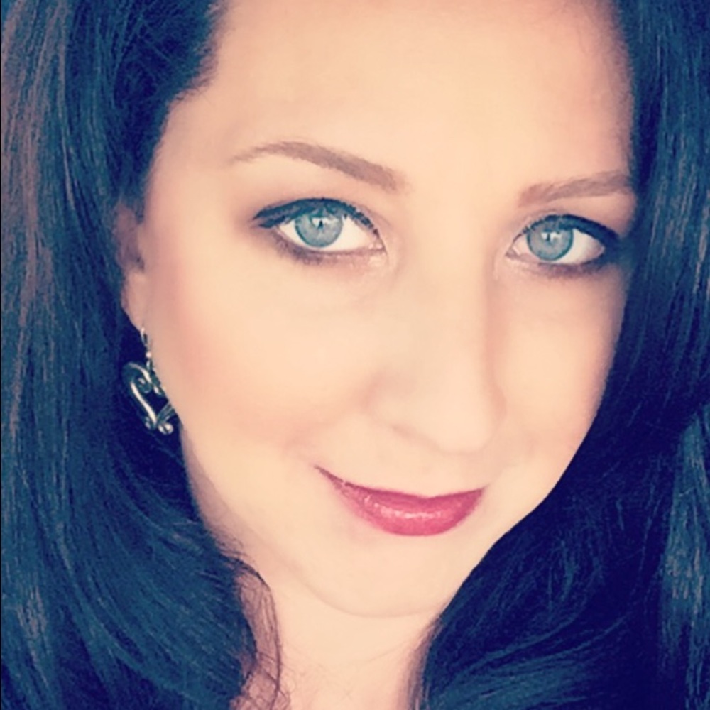 Meet your Posher, Aryn