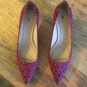 J. Crew Navy & red kitten heel size 9. Never worn!