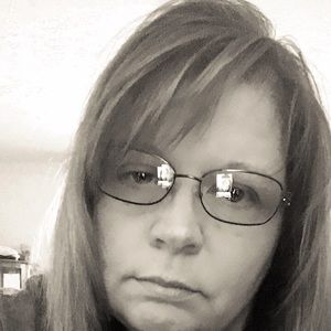 Meet your Posher, Cassandra