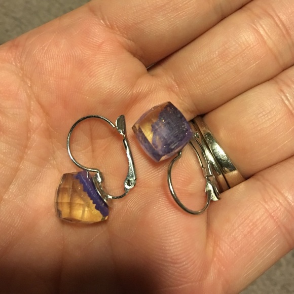 Multi-color earrings - Picture 3 of 4