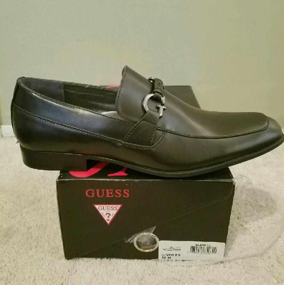 New GUESS Volts Mens Oxfords size 10 MSRP $160
