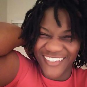 Meet your Posher, Kelly