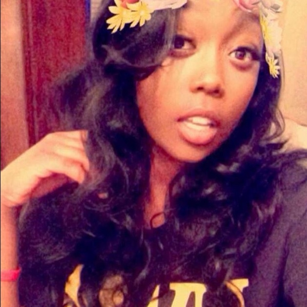 Meet your Posher, Kelcher