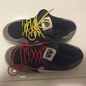 Boys Nike skate shoes