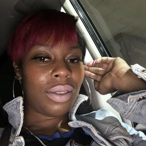 Meet your Posher, Nakia