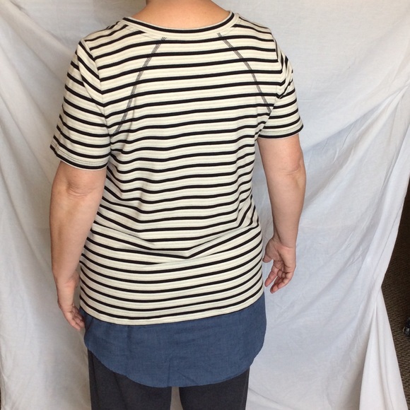 LOGO Black/White Striped Top - Picture 3 of 4