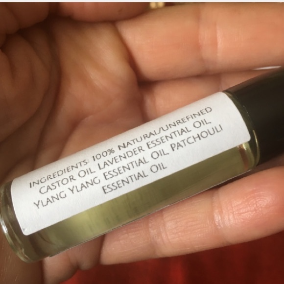 🔮CALM🔮 Essential Oil Apothecary Roll-On - Picture 6 of 7