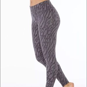Marika Stretch Workout Leggings Gray - Leopard - L