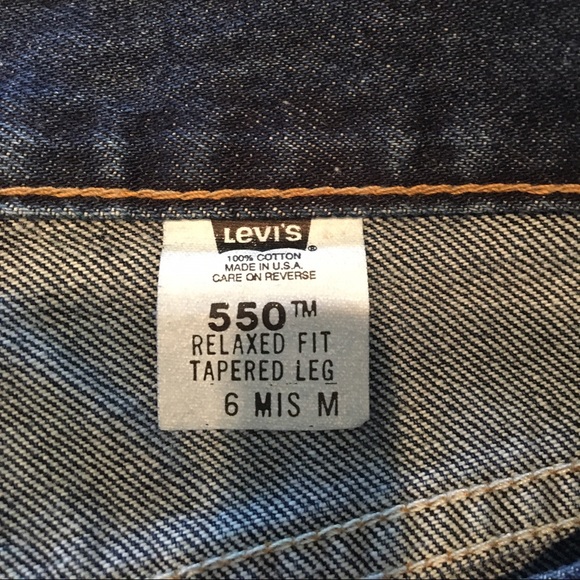 Vintage Levi's 550 high waisted jeans dark wash - Picture 2 of 4