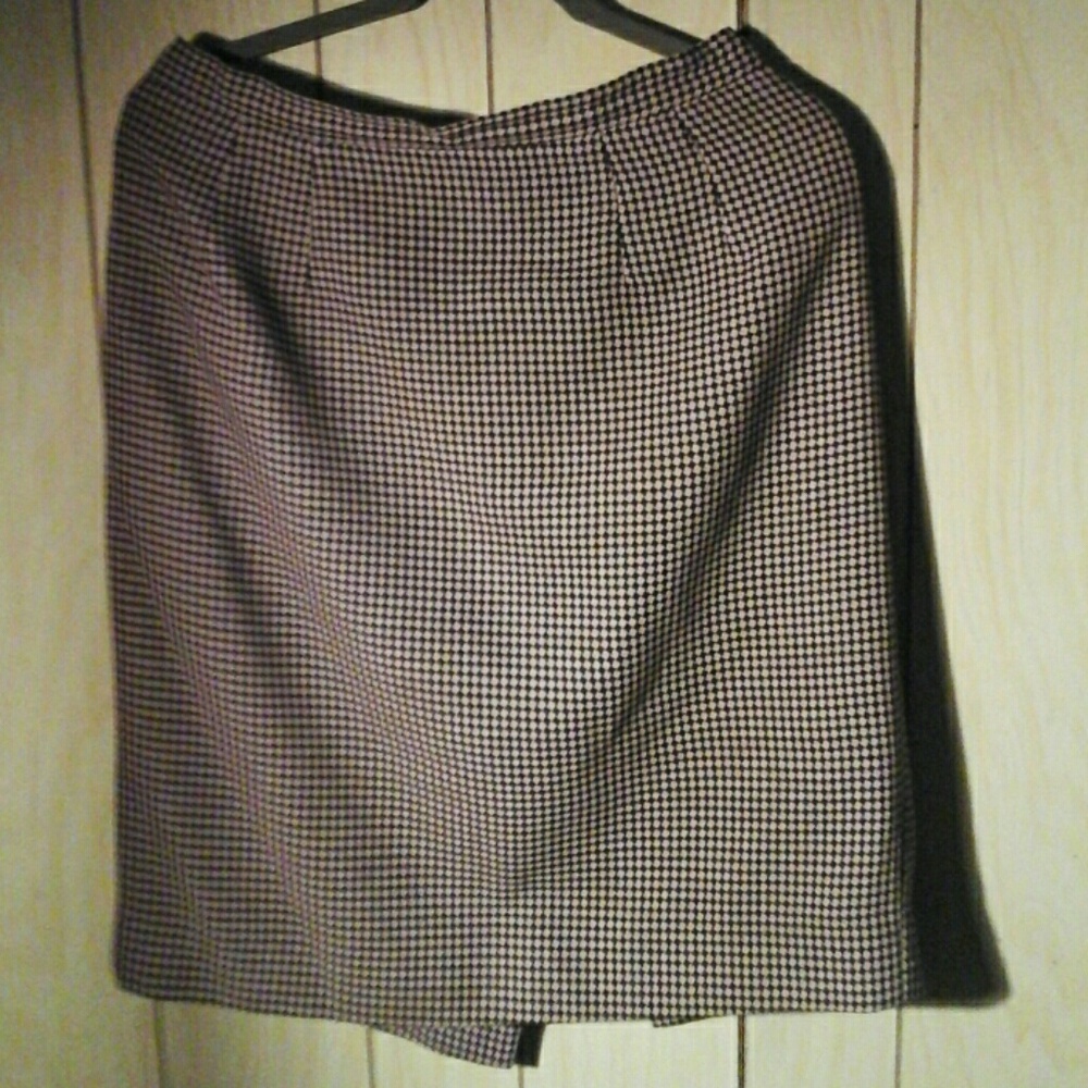 Lavender & black checked skirt office attire sz14
