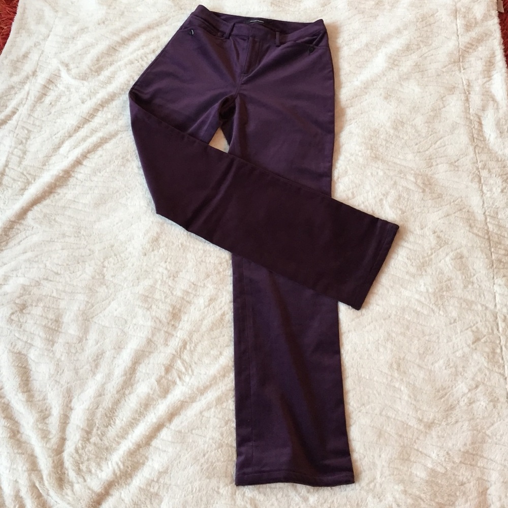 Posh Ellen Tracy Purple Velvet Straight Leg Slacks