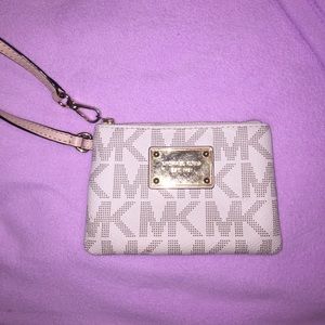 Michael Kors wristlet