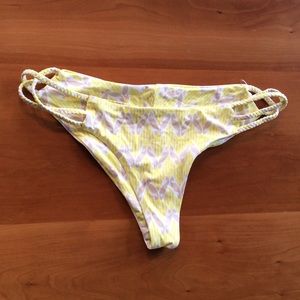 Frankie's Bikinis Kaia bottom, yellow chevron XS