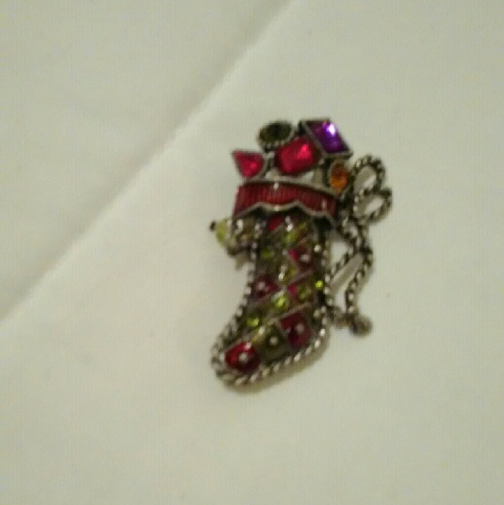Brooch