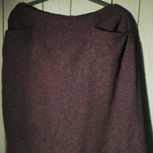 Wine colored  tweed skirt leather triim poc sz16