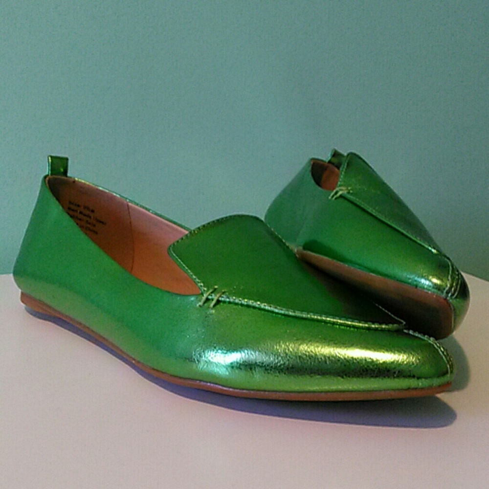 Penny Loves Kenny Green Flats