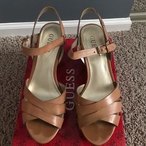 Guess Margie wedge