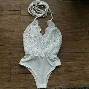 NWOT Plunge white lace bodysuit