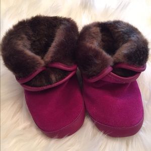 Robeez Cozy Ankle Bootie
