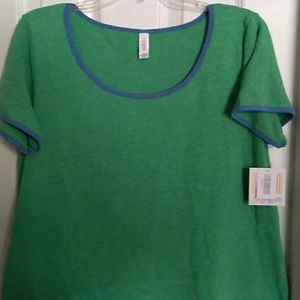 BNWT Lularoe XL Classic T